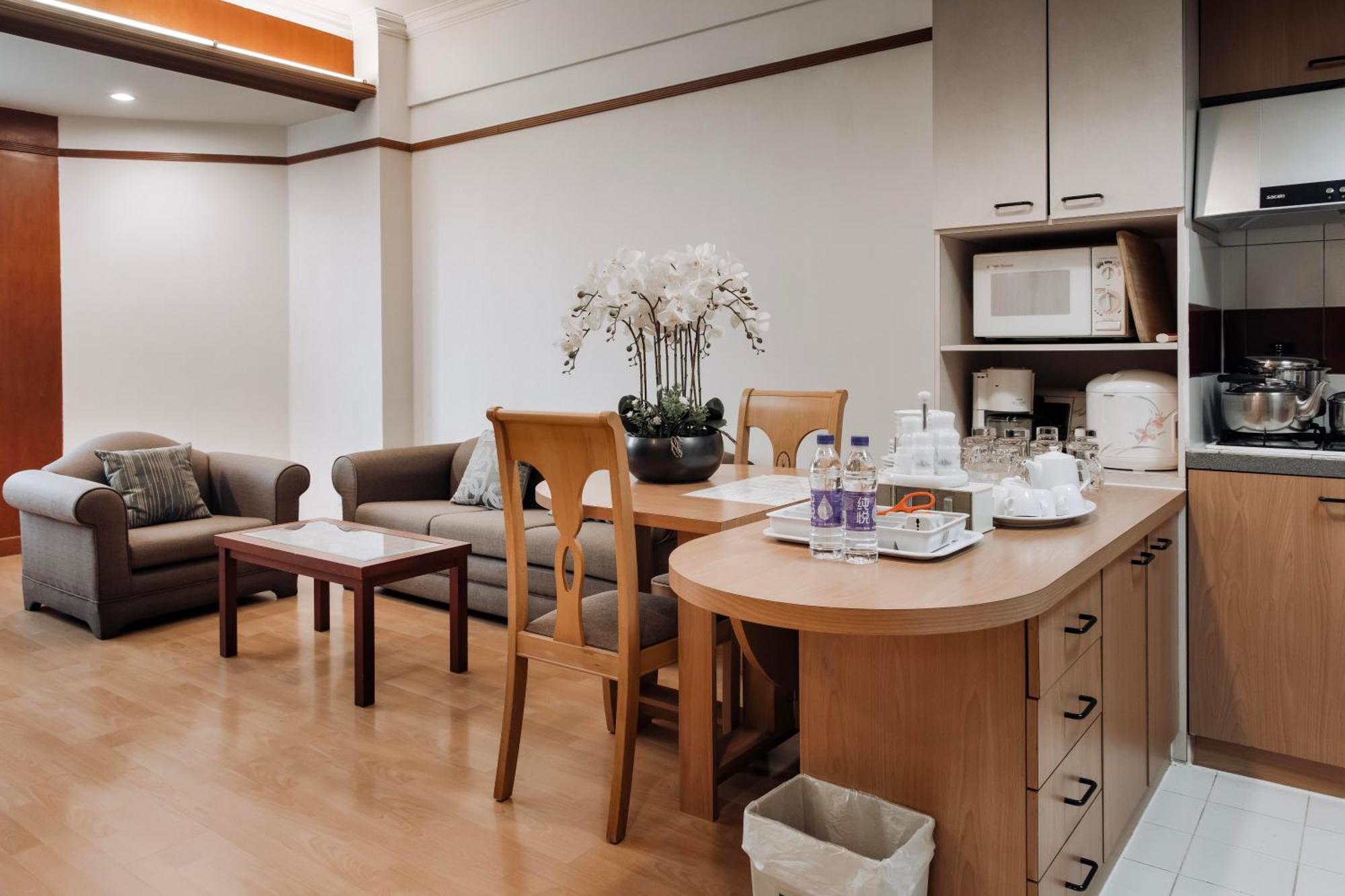 Beijing Lido Serviced Residence Fangyuan West Road Branch Exterior photo